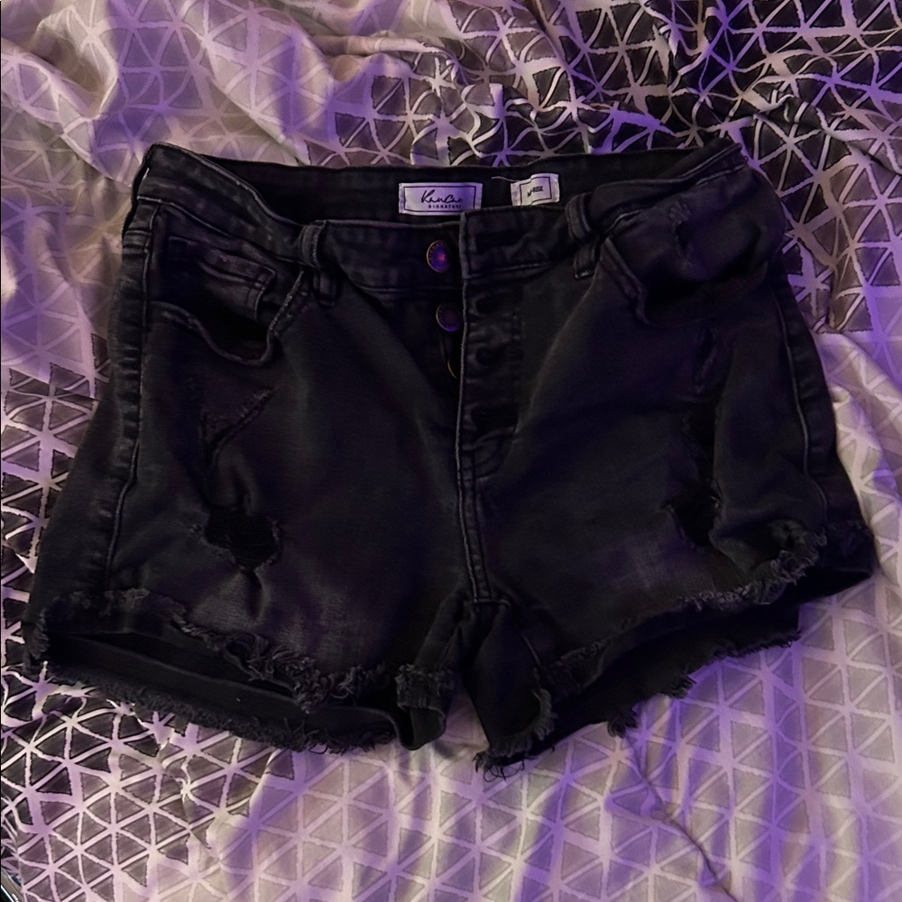black jean shorts
